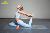 Tapis d'exercice MDBuddy en PVC de 173 cm avec œillets pour le yoga et la gym à domicile