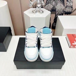 Zapatillas deportivas de diseño clásico para hombre, antideslizantes, duraderas, hechas a medida con materiales de marcas clásicas, zapatillas de moda. - Product Image 5