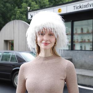 Mode femmes chapeau de pêcheur <span class=keywords><strong>gants</strong></span> hiver épaissi chaud coupe-vent résistant au froid seau bassin chapeau avec écharpe - Product Image 5