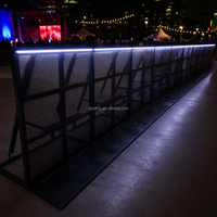 Barrière de contrôle des foules en acier robuste, revêtement poudré noir, taille standard, emboîtable, pour files d'attente de station de métro, approvisionnement en gros