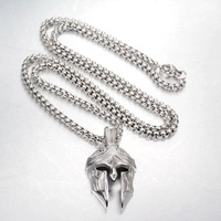 Nouveau Collier Tendance Hip-Hop Unisexe en Cuivre avec Pendentif Guerrier Spartan Chaîne Bambou Personnalisé pour Homme et Femme