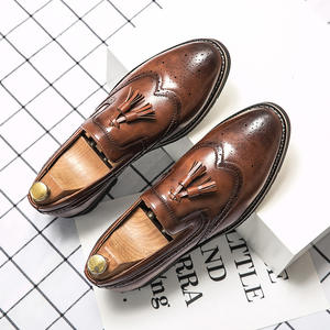 Nouvelles Chaussures Oxford en Cuir Imperméables Artisanales de Luxe Décontractées Britanniques pour Hommes – Idéales pour Mariage, Bureau et Tenues Professionnelles - Product Image 4