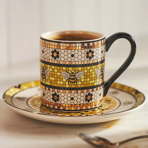 ชุดแก้วเซรามิกลายผึ้งนอร์ดิกวาดลายด้วยมืออย่างประณีต พร้อมหูจับสีทอง สำหรับตกแต่งบ้าน ดื่มชา กาแฟ งานเลี้ยง และใช้ในชีวิตประจำวัน - Product Image 1