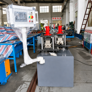 Machine de profilage à froid 2-en-<span class=keywords><strong>1</strong></span> pour panneaux de toiture australiens de 0,4-0,8 mm, pour la construction de charpentes de plafond et la fabrication de canaux Omega et de barres de toiture/plafond - Product Image 4