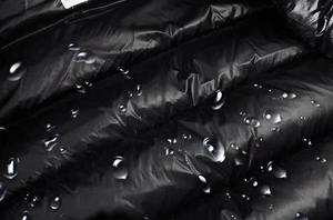 Giacca Bomber Invernale da <span class=keywords><strong>Uomo</strong></span> ODM in Poliestere/Cotone, Corta e Spessa, con Cappuccio, Lucida e Imbottita - Product Image 3