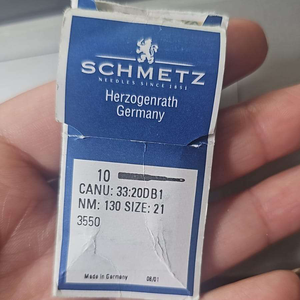 Kmf <span class=keywords><strong>Machine</strong></span> à relier complète modèle de pièces textiles 27530C2-660 3320DB1-3550 Aiguilles à <span class=keywords><strong>coudre</strong></span> industrielles en acier pour <span class=keywords><strong>machine</strong></span> à broder - Product Image 2