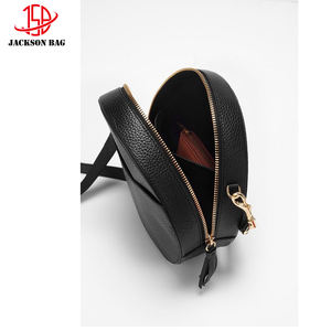 Borsa a Tracolla Rotonda in Pelle PU con Cerniera Portafoglio Rotondo per Cellulare con Nappa Personalizzata da Jacksonleather Bags - Product Image 5