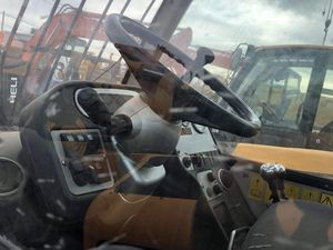 Carretilla elevadora telescópica JCB original usada - Product Image 5