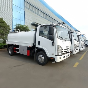 Camión Cisterna de Agua ISUZU ELF KV100 4x2 Diésel, Mini, 5000L, con Bomba, en Venta - Product Image 2