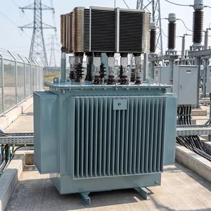 Transformateur de puissance triphasé extérieur immergé dans l'huile en cuivre LongJian, 50 kVA, directement du fabricant avec 35 ans d'expérience - Product Image 2
