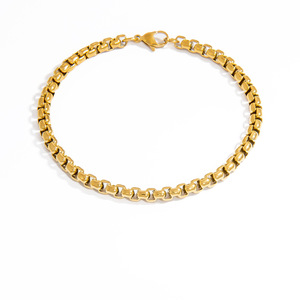 กำไลข้อมือสแตนเลสสตีลชุบทอง 18K ดีไซน์เรขาคณิตแบบโซ่คิวบา เครื่องประดับแฟชั่น - Product Image 5