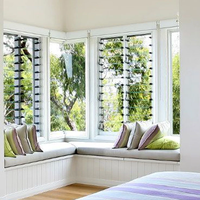 Fenêtres battantes coupe-feu en aluminium avec verre trempé et persiennes pour salle de bain de villa - Design moderne, taux de luminosité élevé, gain de place