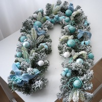 Guirlande artificielle en PVC faite à la main avec flocage de poudre de neige et lumières LED Guirlande décorative de Noël d'intérieur de luxe