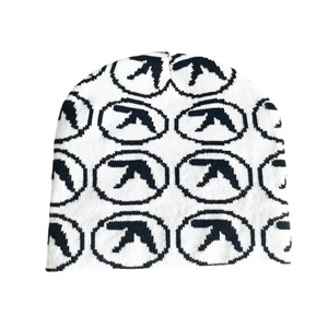 Gorro <span class=keywords><strong>de</strong></span> Alta Calidad, Nuevo Diseño <span class=keywords><strong>de</strong></span> Moda, Gorro <span class=keywords><strong>de</strong></span> Lujo Estilo Y2K, Gorro <span class=keywords><strong>de</strong></span> Punto Jacquard Personalizado con Diseño <span class=keywords><strong>de</strong></span> Flecha y Pájaro - Product Image 6