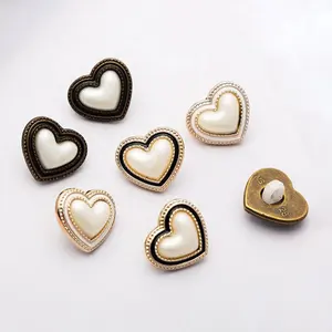 Clothing Garment Accessories ABS Plastic Heart Shape White Shank Pearl Button With White Pearl