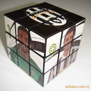 Cubo de Rubik Personalizado de Club de Fútbol 3x3, Ecológico, Rotación Manual, Juguete Promocional - Product Image 3