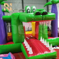 Château gonflable semi-fermé ignifuge sans plomb Nova Rides pour aire de jeux extérieure et fêtes
