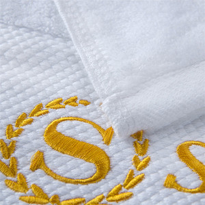 Ropa de Cama para Hotel, Toallas 100% Algodón, 16S, Borde de Satén en Espiral, Toallas Blancas al por Mayor para Casas de Huéspedes, Hoteles y Salones de Belleza, China - Product Image 3