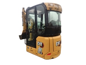 รถขุดขนาดเล็ก CAT 301.6 ของ Caterpillar พร้อมห้องโดยสารแบบปิด พร้อมหัวเจาะและบุ้งกี๋ขุด น้ำหนักใช้งาน 1.5 ตัน - Product Image 1