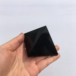 Pyramide en cristal de quartz naturel en gros, pyramide en obsidienne pour la méditation et la décoration intérieure - Product Image 4