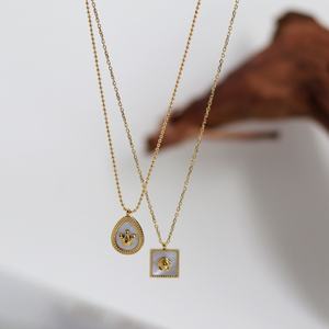 Elegante Collar Retro de Acero Inoxidable Chapado en Oro de 18K para Mujer, con Diseño de Gota de Agua, Corona, Cuadrado, Rosa, Concha Blanca, Regalo de Compromiso - Product Image 6