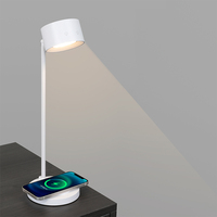 Lampe de chevet LED en bois faite à la main, lumière douce et chaude, lampe de table en bois naturel pour la chambre des enfants, décoration de chambre, cadeau