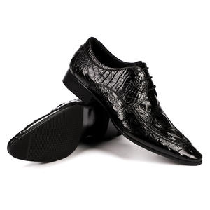 รองเท้าหนังแท้ผู้ชายแบบสวม ปิดนิ้วเท้า กันน้ำ สไตล์สปอร์ต ลำลอง ผูกเชือก เหมาะสำหรับงานปาร์ตี้ ฤดูใบไม้ร่วง ฤดูหนาว รุ่นใหม่ - Product Image 2