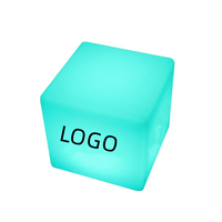 Taburete LED Cúbico Rotomoldeado de PE con Logotipo Personalizado, Luz RGB Recargable con Control Remoto, Asiento para Exteriores, Lámpara Cúbica que Cambia de Color