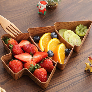 Assiette à salade en plastique PP gravée en forme de sapin de Noël au design classique et créatif, plateau à fruits, rangement pour collations domestiques et de fête - Product Image 3
