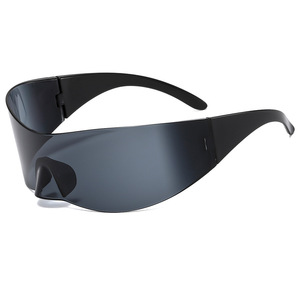 Gafas de Sol de Ciclismo Steampunk Y2K Resistentes al Viento con Lentes Degradadas, Estilo Futurista Vanguardista de Heavy Metal para Hombre y Mujer - Product Image 3