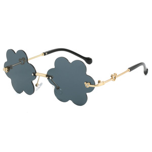 Children's Fashion Sunglasses Six <b>Leaf</b> Clover Rimless UV380 <b>Light</b> Weight Unisex Spring 2024 Outings Parties Gatherings - Product Image 4
