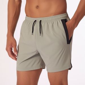 OEM Wholesale Polyester Spandex Men Athletic Sports <b>Shorts</b> Breathable Quick Dry Gym Man Training <b>Shorts</b> With Zipper Pockets - Product Image 1