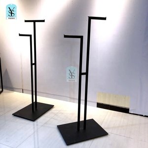 Grosir rak <span class=keywords><strong>Display</strong></span> berdiri pakaian gaun emas tinggi untuk toko baju butik eceran - Product Image 3