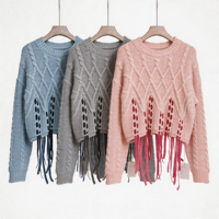 Suéter de punto casual para mujer, azul claro, con diseño de cable de diamante, aberturas y borlas de cinta azul oscuro, cuello redondo, estilo crop, venta directa de fábrica
