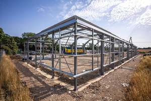 Bâtiment de bureaux en structure métallique, atelier, structure en acier Bluegates Farm pour le Groupe <span class=keywords><strong>Horizon</strong></span>, proche de sa fin de construction - Product Image 4