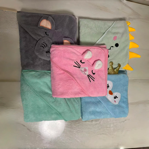 La serviette <span class=keywords><strong>de</strong></span> <span class=keywords><strong>bain</strong></span> pour enfants en velours corail doux absorbe l'eau Serviette <span class=keywords><strong>de</strong></span> dessin animé à capuche pour bébé à séchage rapide - Product Image 2