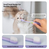Ensemble de brosses à dents en plastique pour chat avec brosse à dents à doigt, dentifrice parfumé au lait, des milliers de poils pour le nettoyage buccal et les soins des gencives