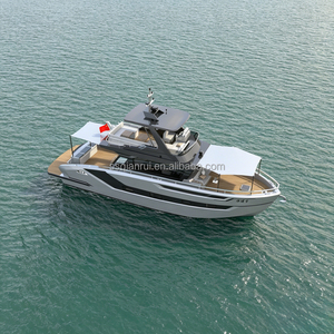 Yacht à moteur de 16,1 m, déplacement de 22,5 T, deux moteurs, 30 nœuds, 12 personnes, largeur de 4,7 m, pont multi-niveaux, flybridge, salon fermé, cabine marine - Product Image 2