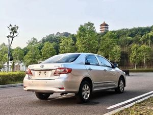 Toyota Corolla 1.6L Automatica GL 2011 Auto Usata - Berlina Affidabile ed Efficiente nei Consumi per Pendolarismo Quotidiano - Product Image 5