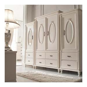 Armoires de chambre à coucher personnalisées de style européen, armoires d'angle à portes coulissantes - Product Image 1