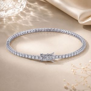 Bracelet chaîne en acier inoxydable 316 L de luxe imperméable de 3 mm avec pierres de zircon - Product Image 4