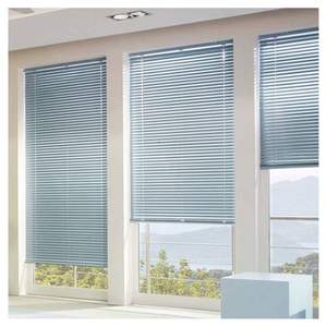 Stores en <span class=keywords><strong>PVC</strong></span> magnétiques en aluminium intégrés de haute qualité pour porte de fenêtre pour cuisine salle de bain entrepôt excellent volet de fenêtre - Product Image 1