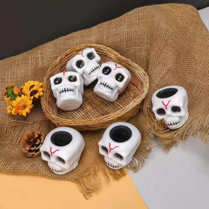 Stress-relief Bat-shaped Skull-shaped Squeeze Toy Rubber Halloween Prank Gift - Product Image 3