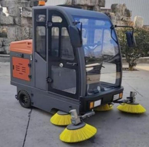YUEQUN Nuevo Lavador Eléctrico de Coches para Talleres de Lavado de Vehículos, Limpieza con Ácido/CIP, Tanque de 200 Galones, Construcción Metálica/En Espiral, 220V 1000W, Esencial - Product Image 3