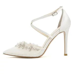 Custom plus size wedding shoes 2023 designer white satin pointed toe buckle strap ladies pumps bridal wedding shoes