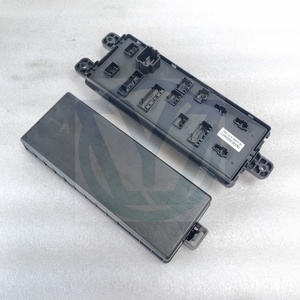 CYJ YN24E00036F2 ฟิวส์คุณภาพสูงสำหรับ SK75-10 SK130-10 SK140-10 SK200-10 SK210-10 อะไหล่รถขุด - Product Image 2
