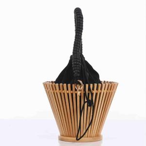 Organizador de Cosméticos de Ratán de Gran Capacidad con Asas, Cierre de Cordón, Forro de Algodón, Caja de Almacenamiento Portátil para Uso Diario, Playa y Ocasiones Casuales - Product Image 3
