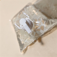 Pochette à bec verseur anti-fuite sans BPA, sac de recharge transparent pour savon liquide, emballage personnalisé pour désinfectant pour les mains avec logo, format stand-up