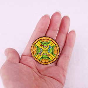 Broche de Aleación en Forma de Corazón de las <span class=keywords><strong>Tortugas</strong></span> <span class=keywords><strong>Ninja</strong></span>, Insignia de Dibujos Animados, Película de Animación, Juego, Regalo - Product Image 3