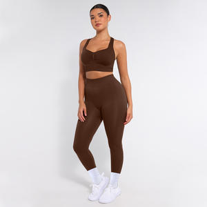 Комплект для йоги Vractivewholesale: бесшовные леггинсы с высокой талией и спортивный топ для тренировок - Product Image 2